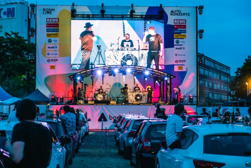 led display on stage