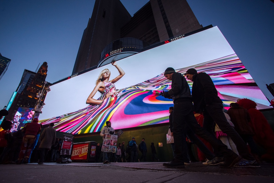 Indoor or Outdoor LED Screens