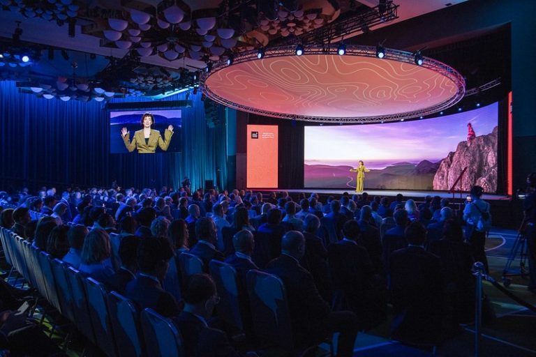 Top-tier projects often narrow down to COB vs. GOB