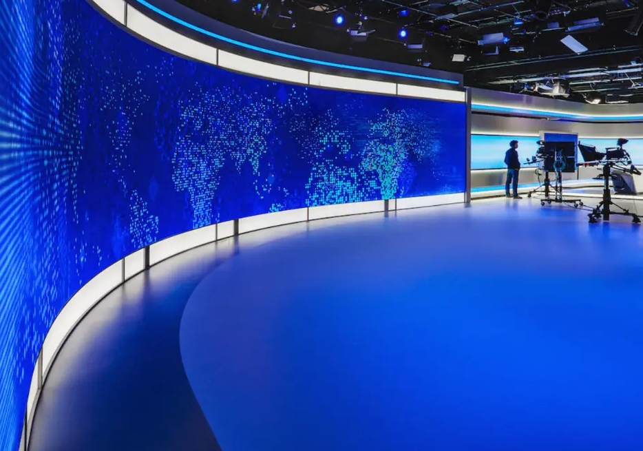 Decoding the Cost Difference Between P1.5, P2.5, and P3 LED Screen