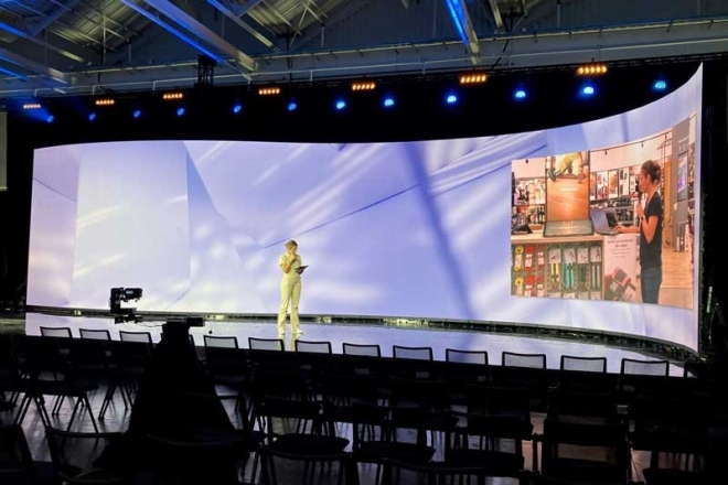 Curved LED screens for flexible spatial branding